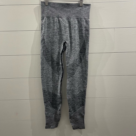 PINK Victoria's Secret Pants - Victoria’s Secret Pink | Gray & Black Seamless Leggings Size Small